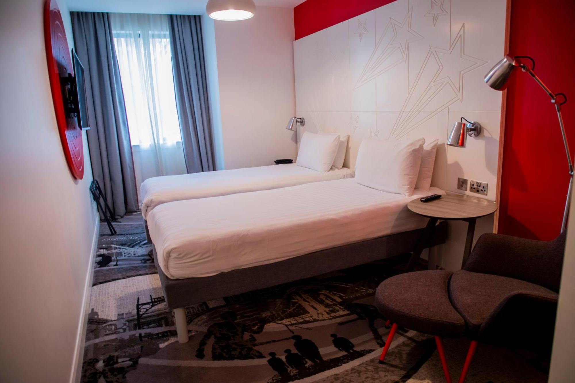 Ibis Styles Glasgow Central Екстер'єр фото