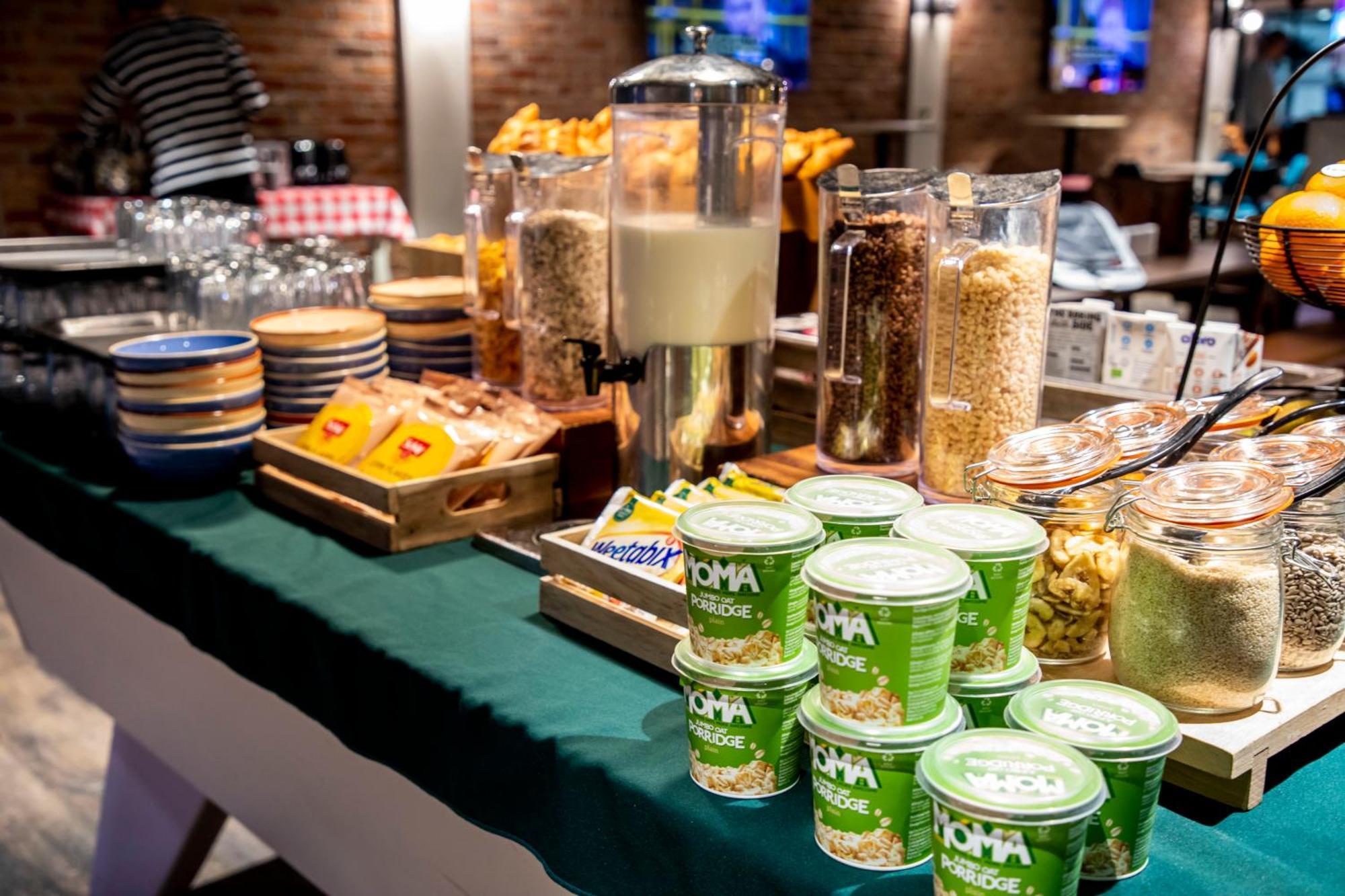 Ibis Styles Glasgow Central Екстер'єр фото